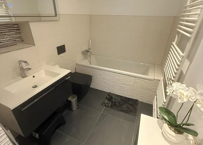 Neue , Schoene 3 In * Dresde